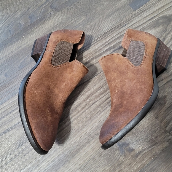 Born Womens Dallia Rust Tobacco Distressed Suede Ankle Bootie 10 Brown Slip On - Picture 2 of 9